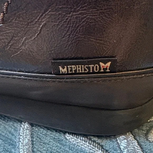 Mephisto Shiny Brown Leather Sneakers - Picture 2 of 6